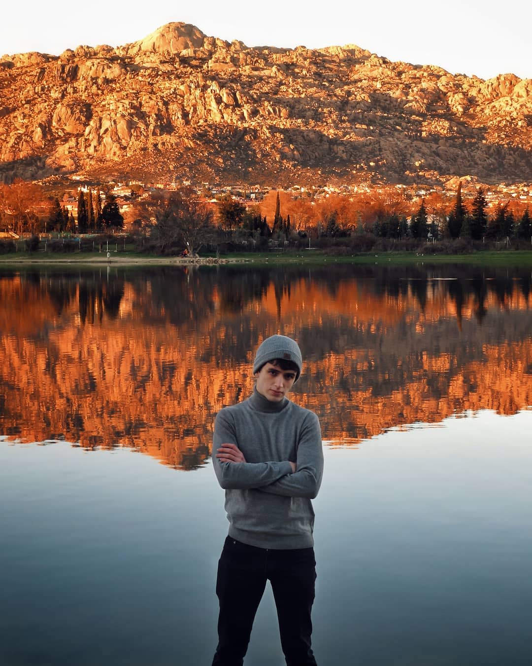 Street Style How To Wear A Turtleneck -dil_8j